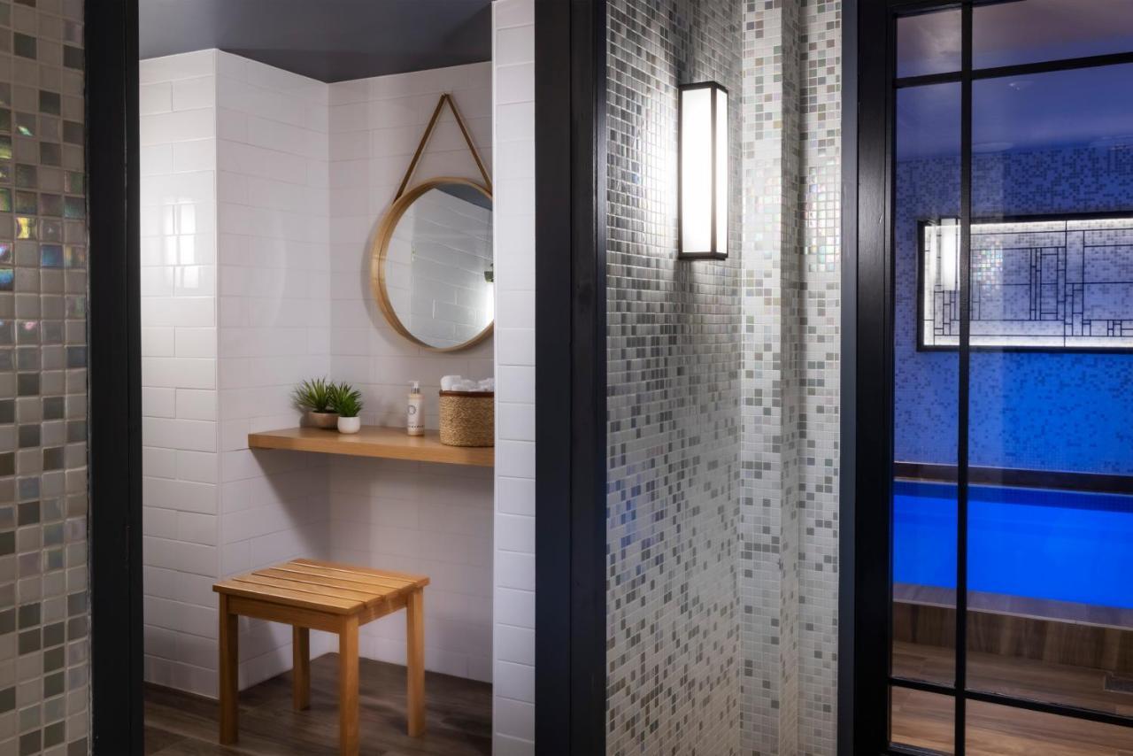 Les Matins De Paris & Spa Exterior photo